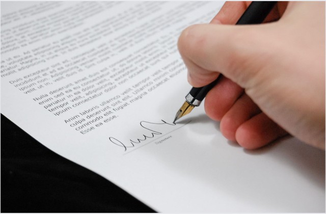 Redacción y gestión de contratos de alquiler seguro